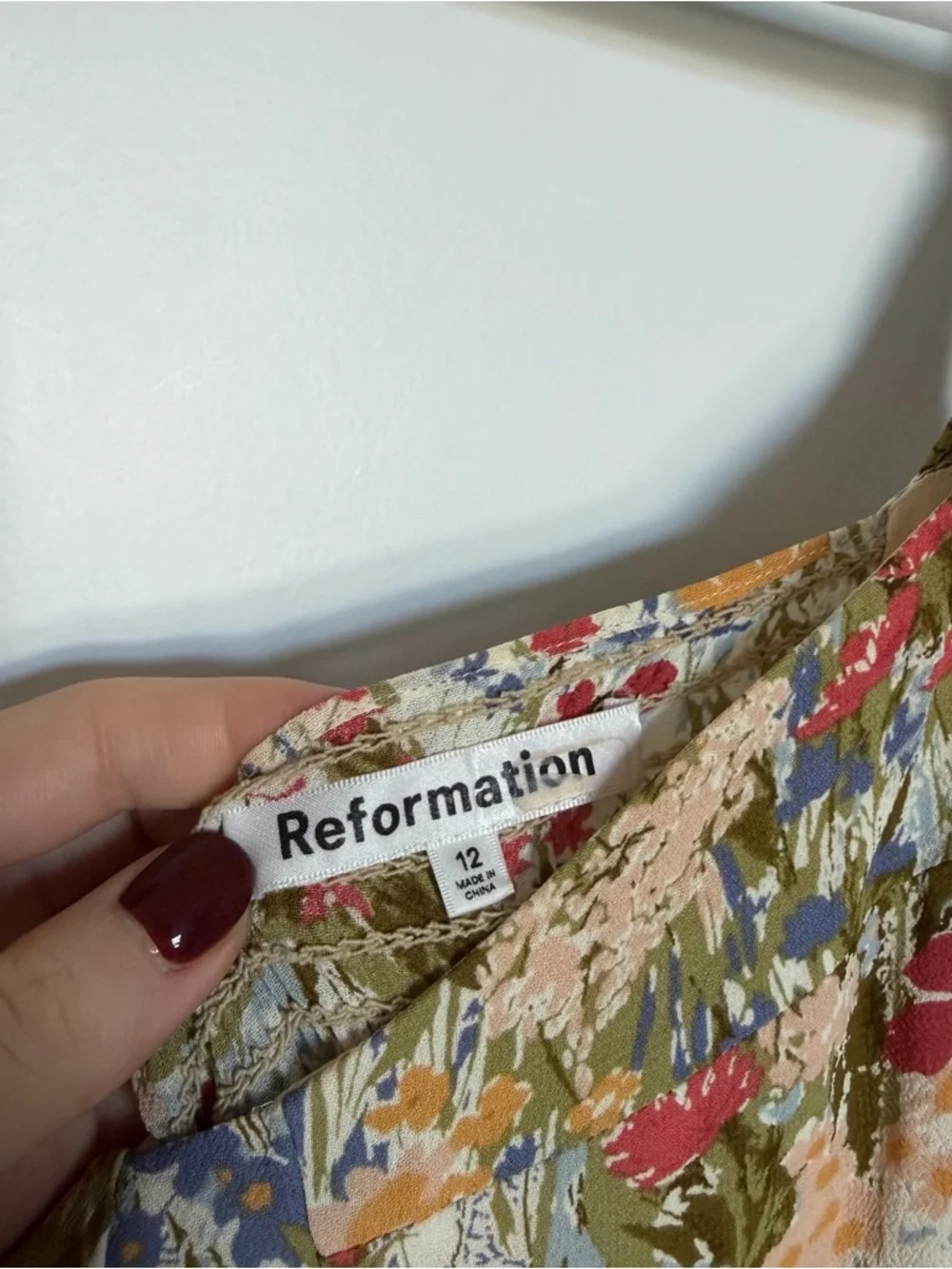 Reformation Nadira Floral Midi Dress Countryside - Picture 3 of 9